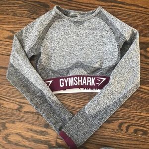Gym shark crop top